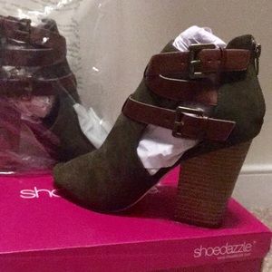 Shoe Dazzle Tonna Bootie NWT